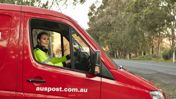 Australia_Post_van_driver-au