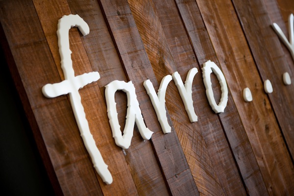 Farro fresh signage