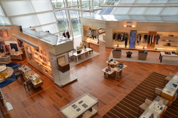 Louis-Vuitton-Marina-Bay-Singapore-interior-birdeseye-2