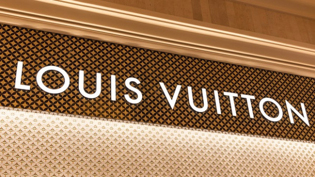 Louis Vuitton M-Commerce USA 