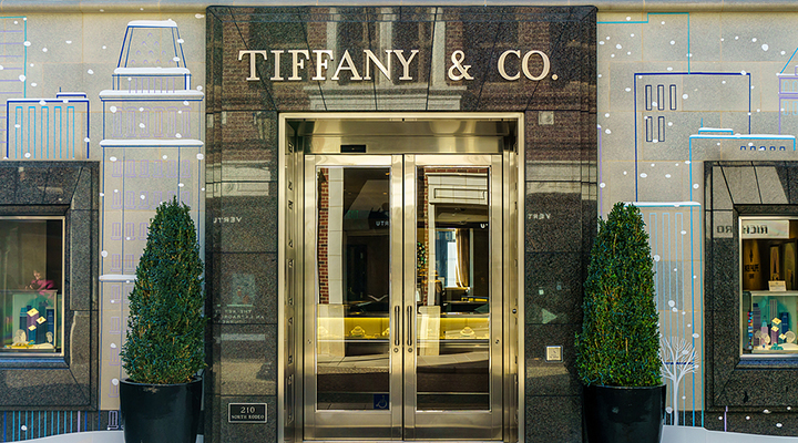 External shot of Tiffany retail store