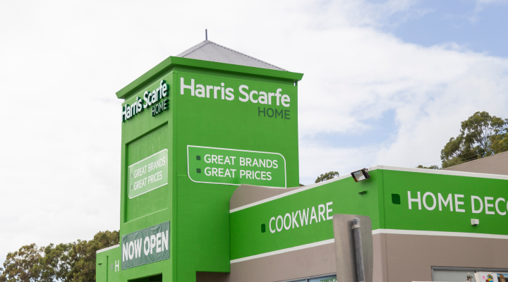 Despite looming recession, Harris Scarfe is 'full-steam ahead