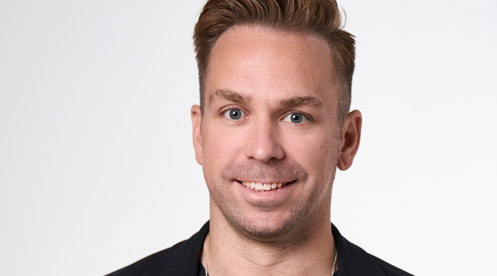 Head shot of Matthew Horn, group GM of customer and digital at Country Road Group