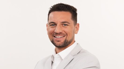 Tom Elliot is new CEO of Hog's Breath Cafe