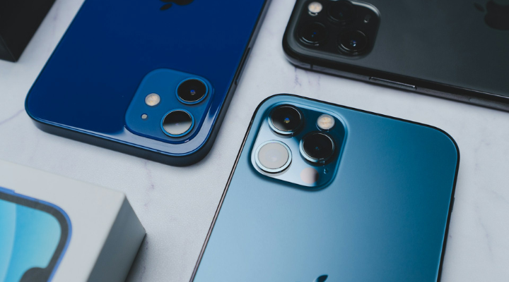 Blue Apple iphones