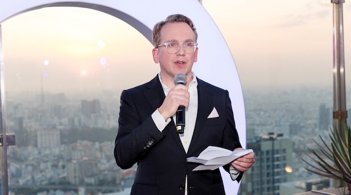 Anders Peter Juel Sauerberg, group CEO of Norbreeze Group, speaking at the launch event.